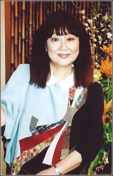 Fuyumi Shiraishi