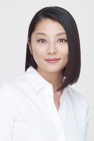 Eiko Koike será Mina Obari, Baseada em Zhang Ming-Ming