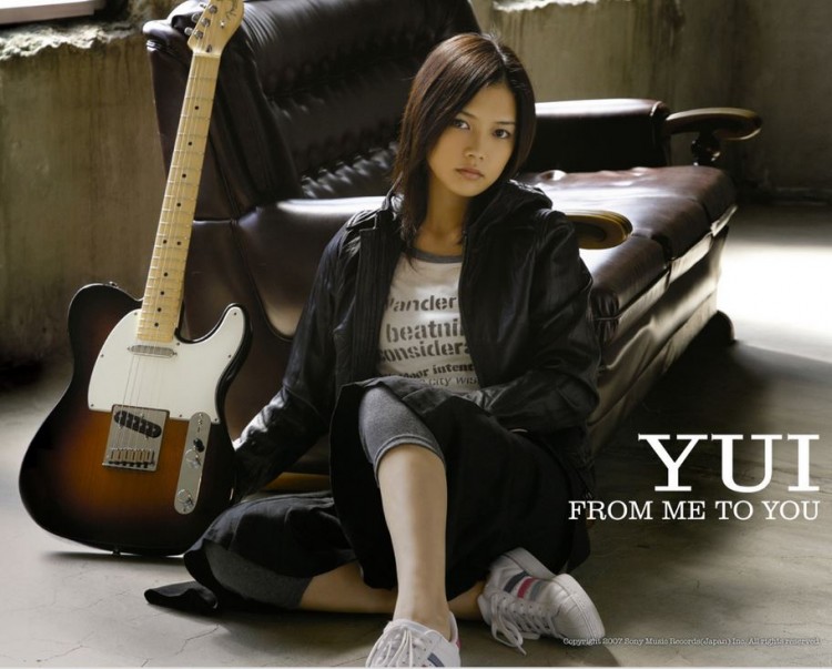 Yui - cantora 2