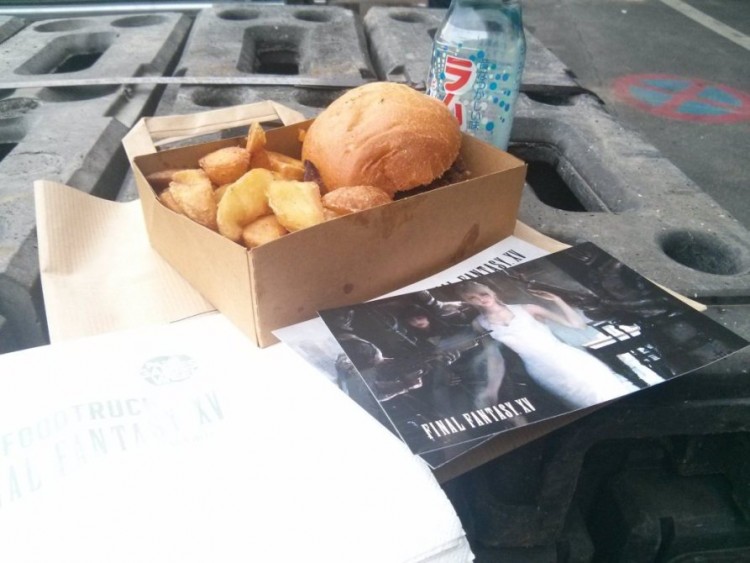 Final-Fantasy-XV-Food-Truck5