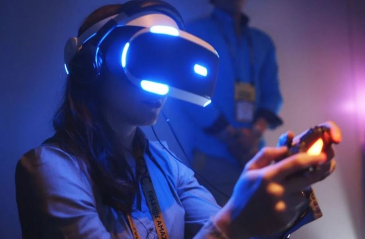 Playstation VR - image 2